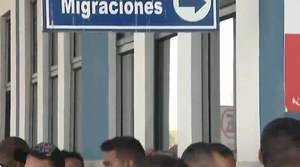 criza venezuela milioane de oameni au parasit tara