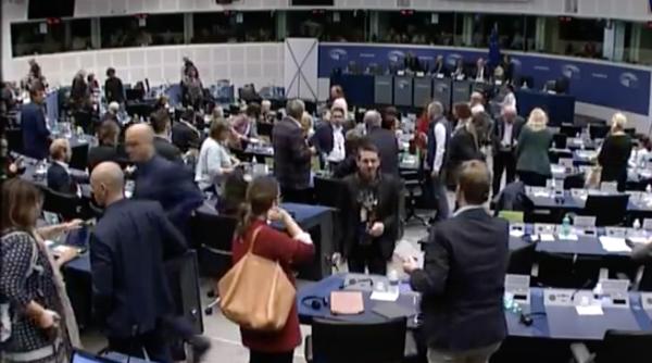 dezbatere libe despre romania grapini m am dus la timmermans si i am zis asta faza care nu s a dat live