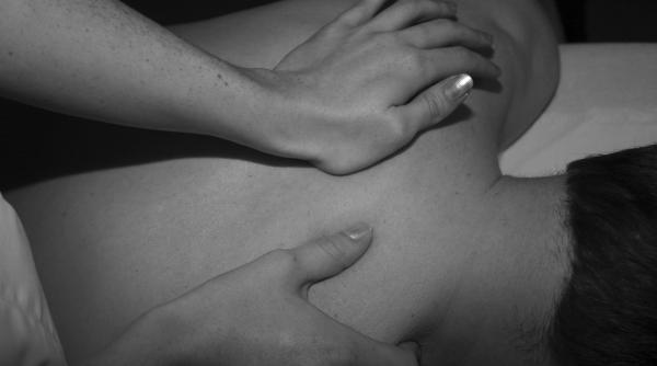 te doare spatele ce ascunde aceasta banala afectiune