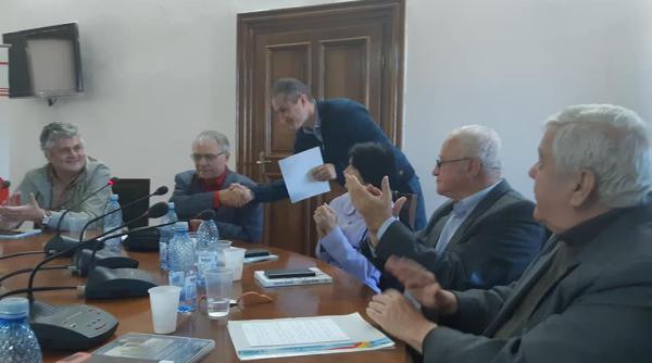 perechea dragoste perechea moarte romanul scris dupa colectiv premiat de usr