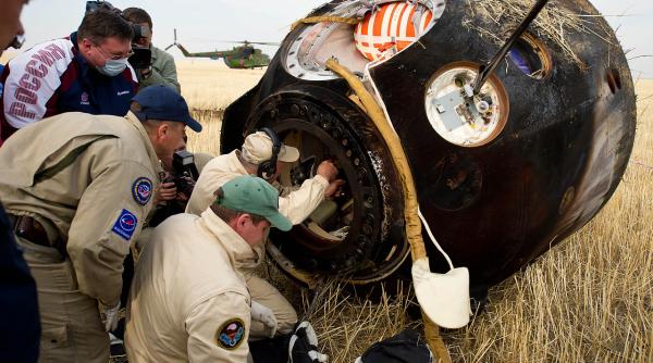capsula soiuz  aterizare de urgenta  ce se intampla cu astronautii