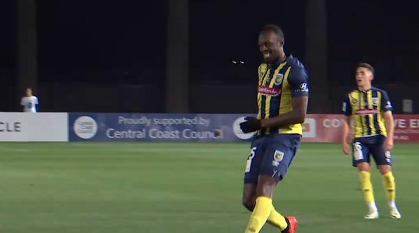 usain bolt senzatie pe teren fotbalisti celebri l au felicitat video