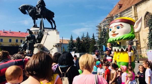 festivalul international al teatrelor de papusi si marionete puck o doza bucurie pentru copii si parinti