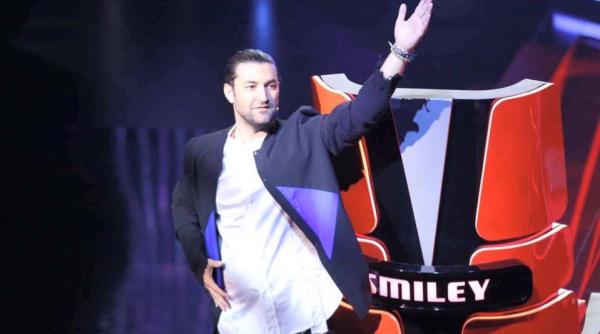 smiley gina pistol relatie e cea ideala