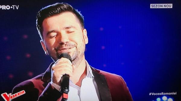 florian popa preot la vocea romaniei spectacol total cu andra si irina rimes