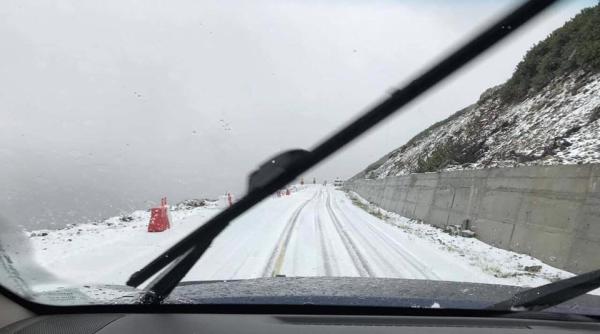 circulatia pe transalpina intre ranca si obarsia lotrului se inchide de luni seara