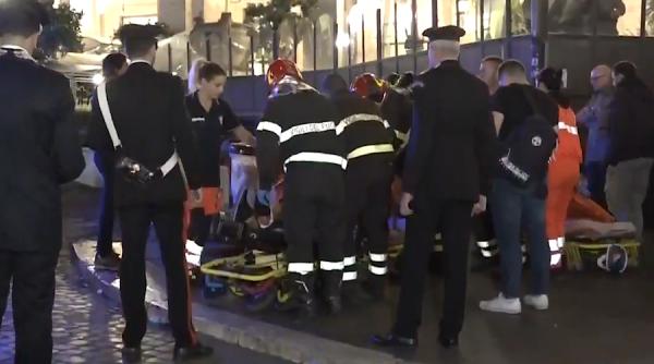 video zeci de persoane ranite la metrou in roma