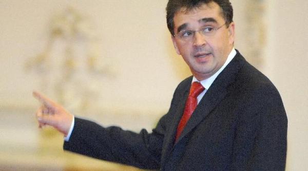 oprisan nervos la culme suntem satui de politica popularilor europeni