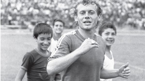 ilie balaci omagiu stadion cu numele fotbalistului