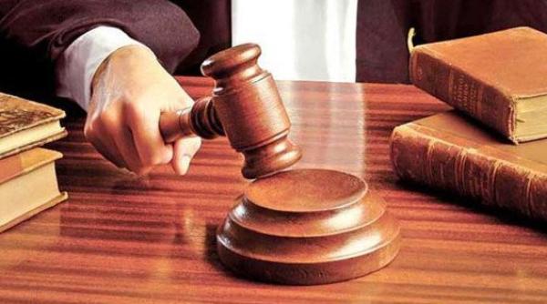 executor judecatoresc trimis in judecata prejudiciu urias