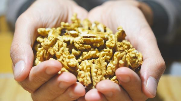 dieta cu nuci slabesti 7 kilograme intr o saptamana