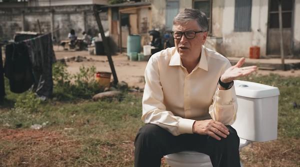 bill gates reinventeaza toaleta o revolutie sanitara