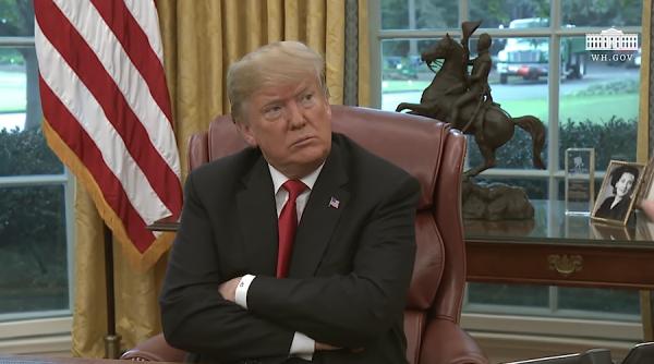 trump deranjat de o afirmatie a lui macron e foarte jignitor