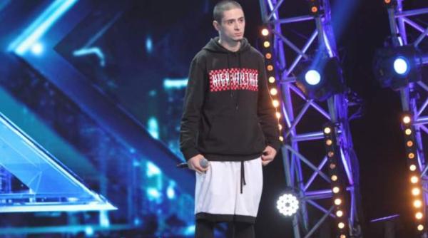 x factor melodie cel putin mizerabila referire la arsenie boca