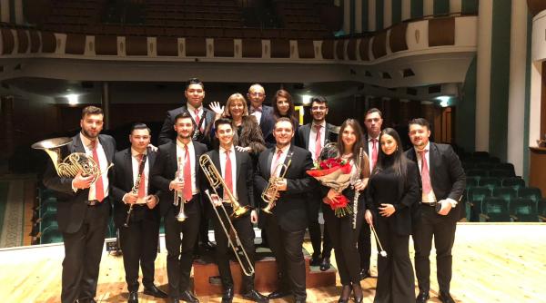 concert extraordinar al elevilor de la dinu lipatti pe scena filarmonicii de stat din belarus