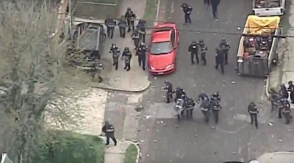 o masina a intrat intr un grup de copii