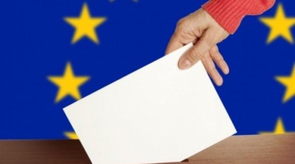 alegeri europarlamentare candidati pnl 80 de liberali se lupta sa prinda loc pe lista