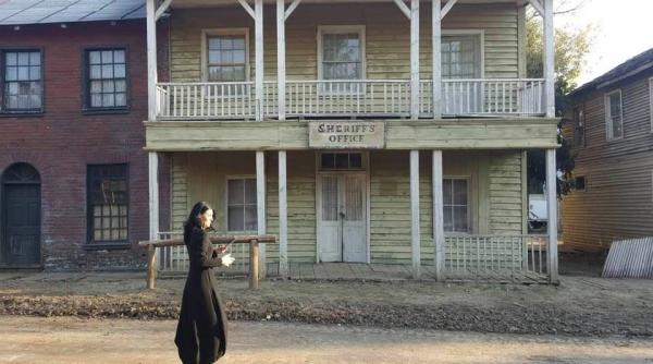 lavinia sandru salariu merg in judecata fac ce va face si ionut cristache