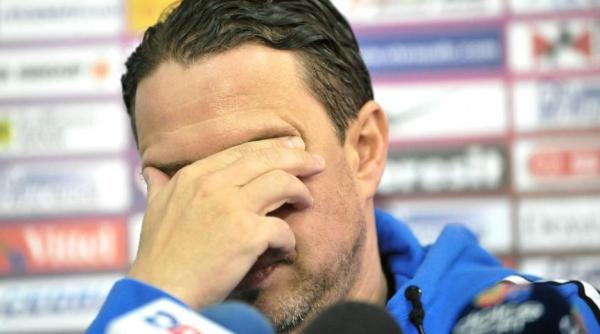 laurentiu reghecampf demis din functia de antrenor al echipei al wahda