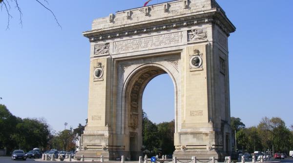 restrictii de trafic arcul de triumf deschis pentru public