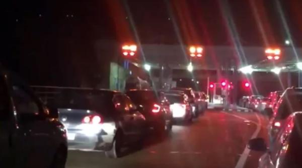 vama albita probleme sute de masini blocate