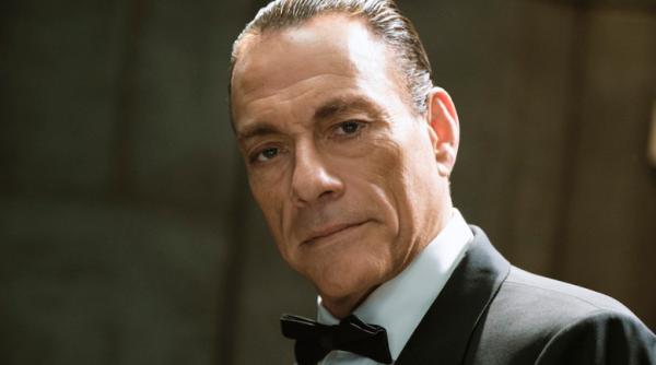 van damme gafa de proportii romanii l au taxat repede