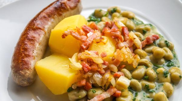 iasi 5 000 de portii de fasole si carnati pregatite de 1 decembrie