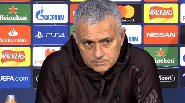 manchester united mourinho mai primeste o lovitura