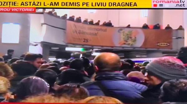 blocaj la metrou calatorii isi pierd rabdarea