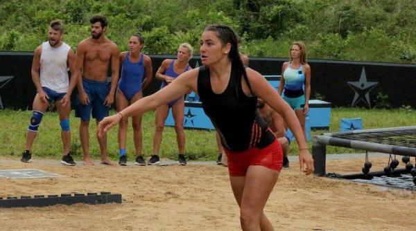 diana belbita prezentator antena stars bataie in direct la tv