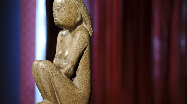 cumintenia pamantului ce se intampla cu banii donati