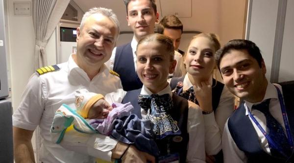 a nascut la 13 000 de metri inaltime detalii emotionante video