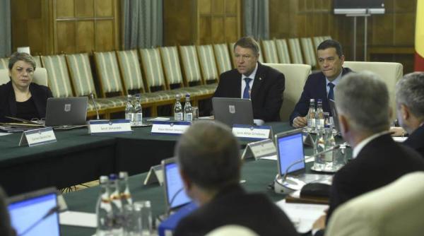 iohannis dancila scrisoare adi ursu e distructiv cauta elefanti in guvern