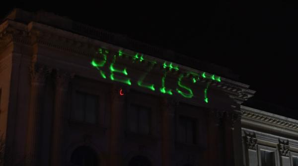protest in piata victoriei in ziua motiunii de cenzura