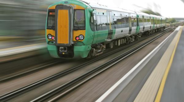 barbat lovit mortal de tren scene infioratoare