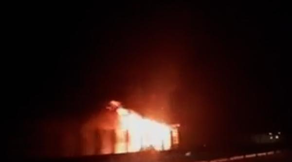 incendiu pe autostrada a 2