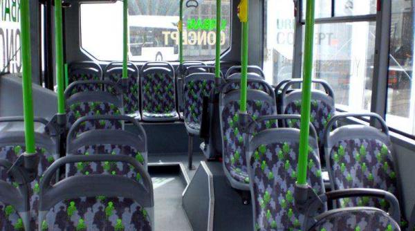 accident ploiesti  o tanara a cazut din autobuz