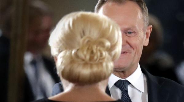 adrian nastase dezvaluire despre donald tusk dupa discursul de la ateneul roman