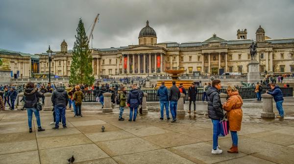 protest vestele galbene la londra may trebuie sa plece