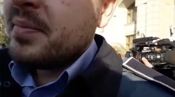 dide si sandu matei luati pe sus de politie dupa ce vandalizarea de la ministerul justitiei