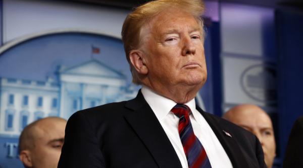 demisie sua o noua lovitura pentru trump