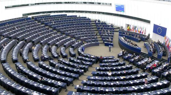 romania prezentare program de activitate al presedintiei romane cu scandal si critici live