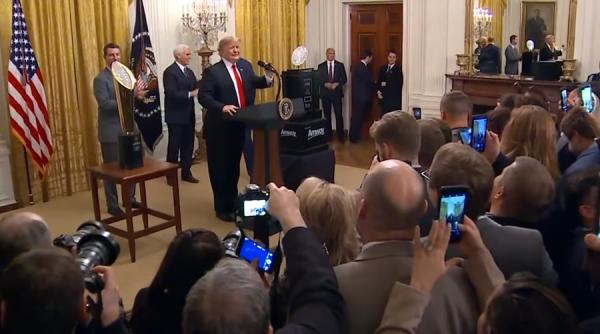 rusia ii ia apararea lui trump intr o ancheta fbi