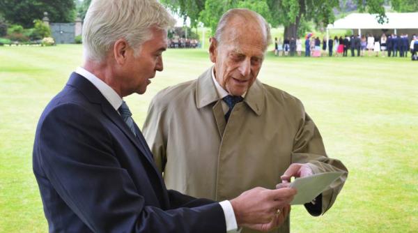 printul philip sotul reginei elisabeta accident langa resedinta regala