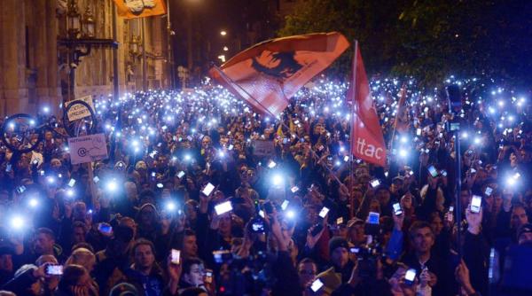 proteste ungaria mii de oameni in strada