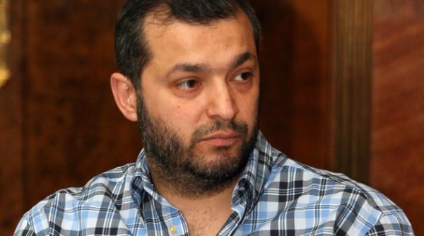 razboi total in presa intre fosti aliati andronic il injura pe cristoiu dar era bun cand trebuia sa incaseze cascavalul