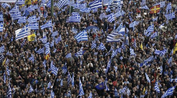 grecia zeci de mii de manifestanti pe strazile atenei