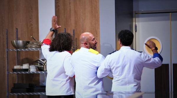 chefi la cutite semifinala 21 ianuarie sezon 6 eliminare