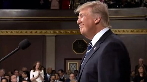 sua politician celebru catre donald trump demisionati