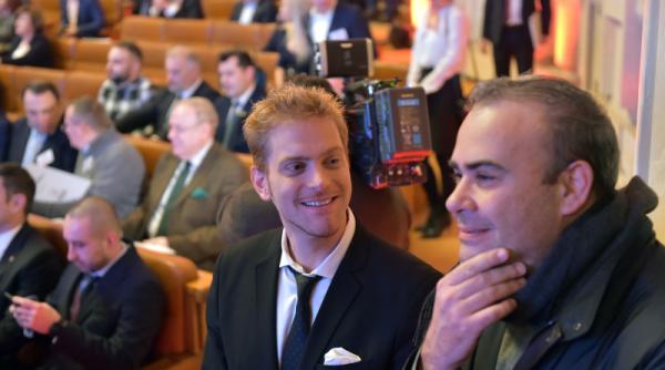 valcov efectiv au innebunit se uitau ingroziti si au spus ca nu se poate